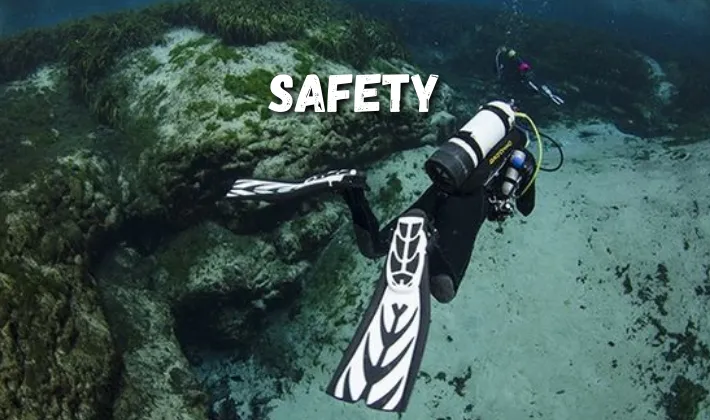 Diver drift between coral reef